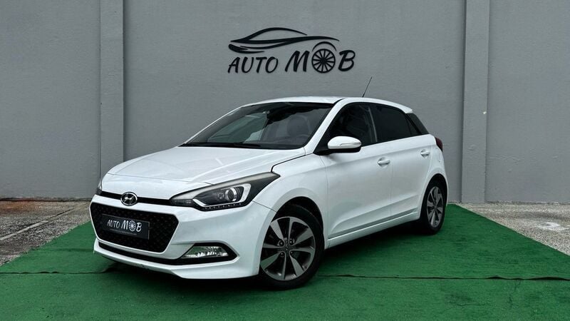 Branco Usado 2017 Hyundai i20 | € 11.489 (Preço justo) - Imagem 1/4