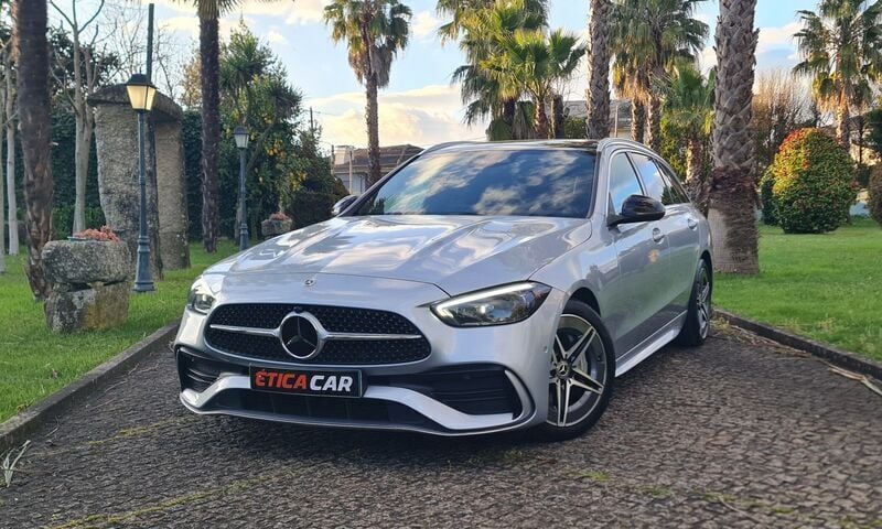 Cinza Usado 2022 Mercedes C220 AMG line Coupé | € 39.900 (Preço justo) - Imagem 1/4