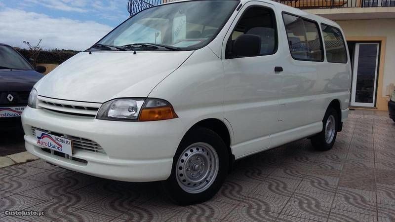 Toyota 9 мест