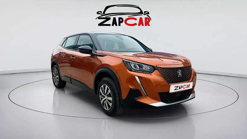 Laranja Usado 2023 Peugeot e-2008 Allure+ SUV | € 20.990 (Super Preço) - Imagem 1/4
