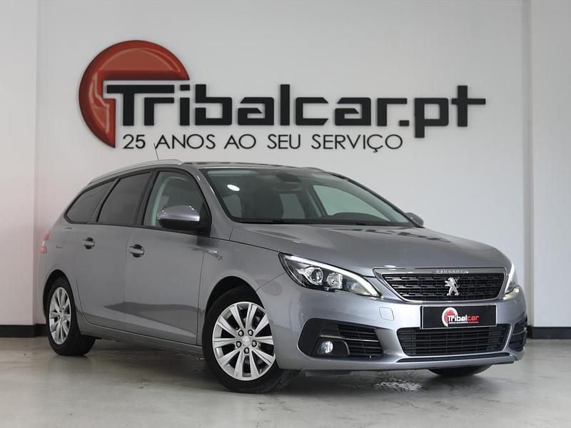 Cinza Usado 2020 Peugeot 308 Style Carrinha | € 12.900 (Bom preço) - Imagem 1/4