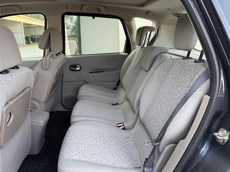 Usado Renault Scénic II 2006 Monovolume