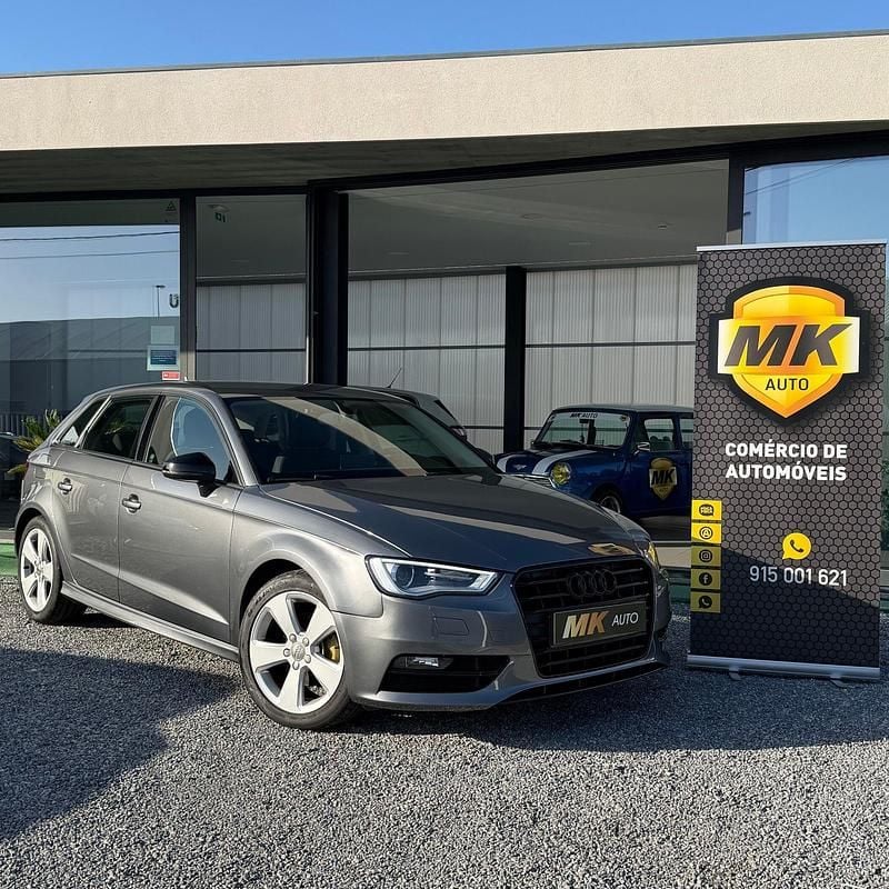 Cinza Usado 2015 Audi A3 Citadino | € 18.500 - Imagem 1/4