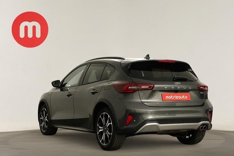 Usado Ford Focus Active X 125 HP (91 kW) 2022 Cinzento