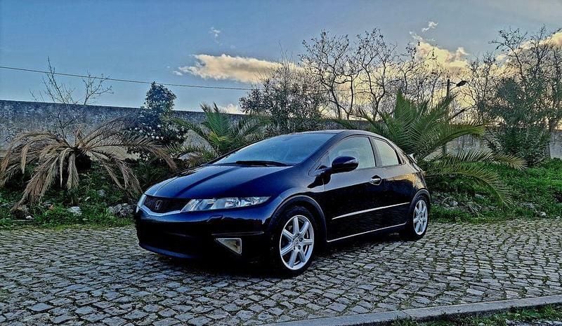 Usado 2008 Honda Civic Sport Sedan | € 6.000 (Caro) - Imagem 1/4
