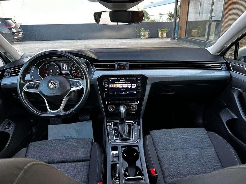 Usado VW Passat Business 150 HP (110 kW) 2020 Cinza Carrinha