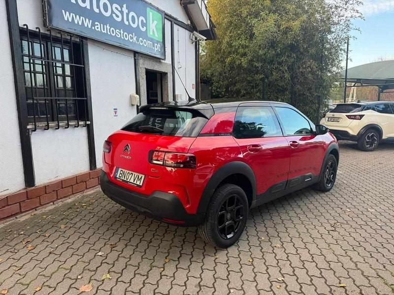 Usado Citroën C4 Cactus Shine 102 HP (75 kW) 2019 Vermelho Citadino