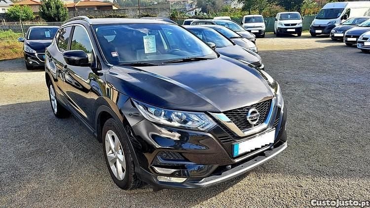 Preto Usado 2019 Nissan Qashqai Premium Edition SUV | € 18.750 (Bom preço) - Imagem 1/1