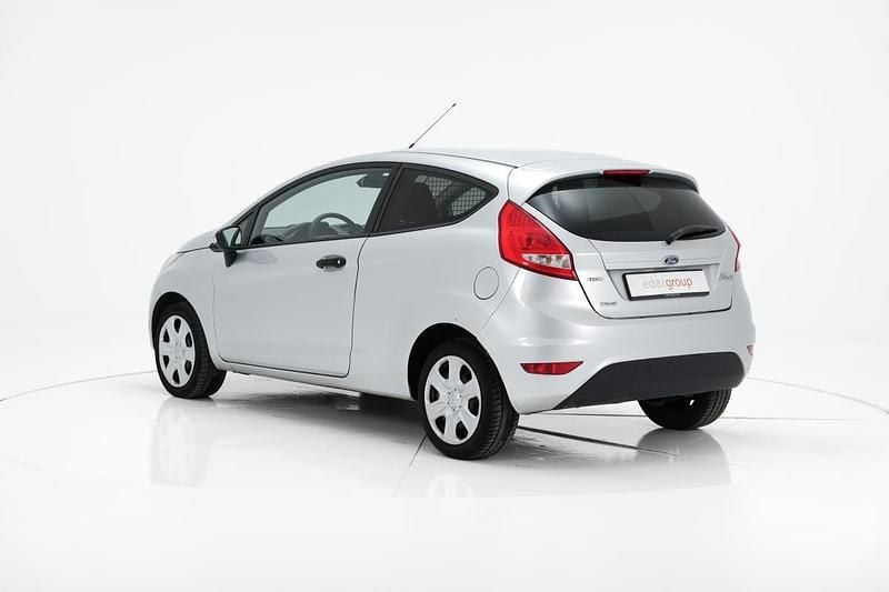 Usado Ford Fiesta 69 HP (50 kW) 2011 Cinzento Citadino