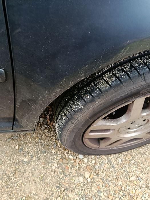 Usado 2003 VW Golf IV Sedan | € 2.100 (Preço justo) - Imagem 1/4