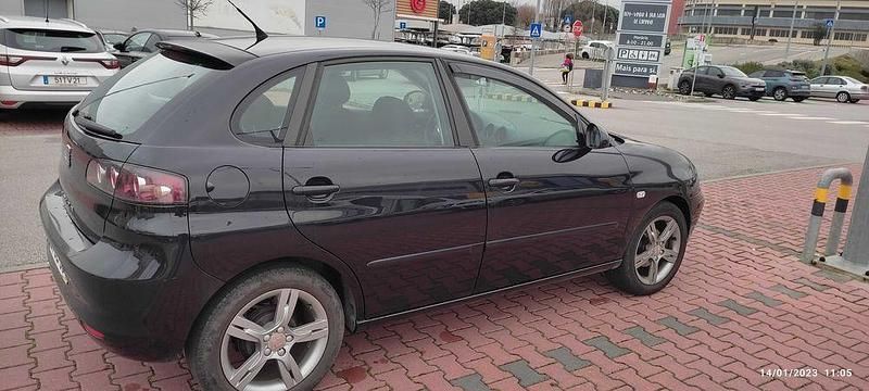 Usado 2008 Seat Ibiza Sedan | € 2.750 - Imagem 1/4