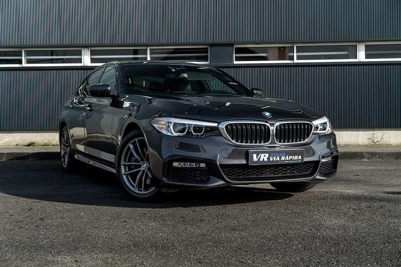 Usado BMW 530e iPerformance 252 HP (185 kW) 2018 Cinza Sedan