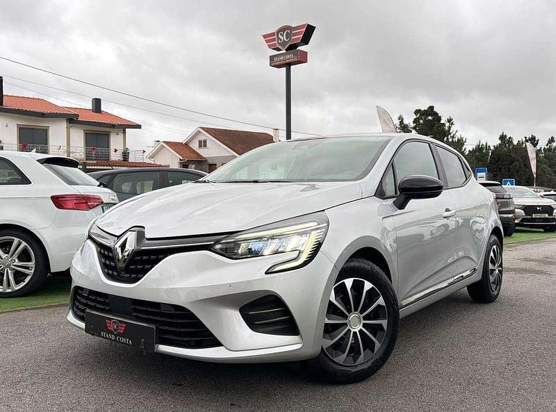 Usado Renault Clio V Evolution 90 HP (66 kW) 2022 Cinza