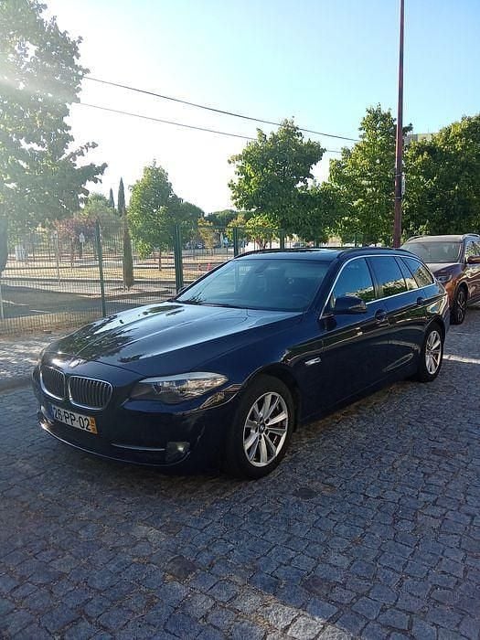 Usado 2010 BMW 520 Efficient Dynamics Sedan | € 9.250 (Bom preço) - Imagem 1/4