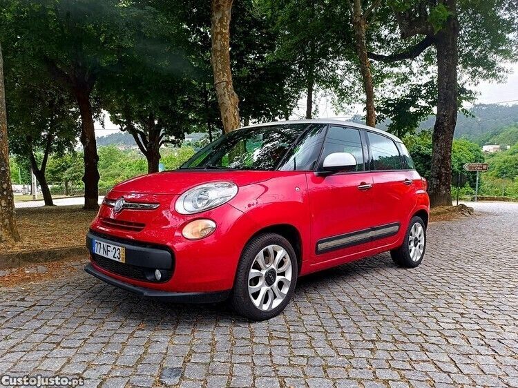 Vermelho Usado 2012 Fiat 500L Monovolume | € 8.750 (Preço justo) - Imagem 1/1
