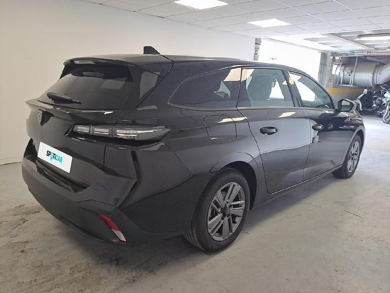 Usado Peugeot 308 SW Style 136 HP (100 kW) 2025 Preto Carrinha