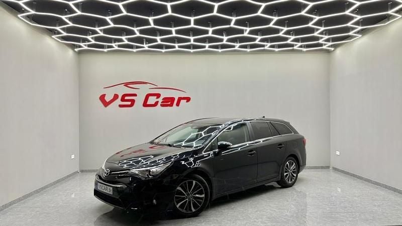 Preto Usado 2018 Toyota Auris Touring Sports Carrinha | € 18.950 - Imagem 1/4