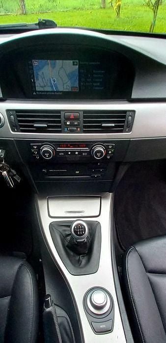 Usado 2007 BMW 320 Sedan | € 7.750 (Preço justo) - Imagem 1/4