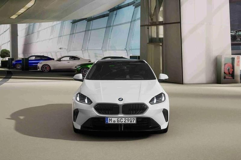 Branco Novo 2025 BMW 220 Performance Coupé | € 51.000 (Preço justo) - Imagem 1/4