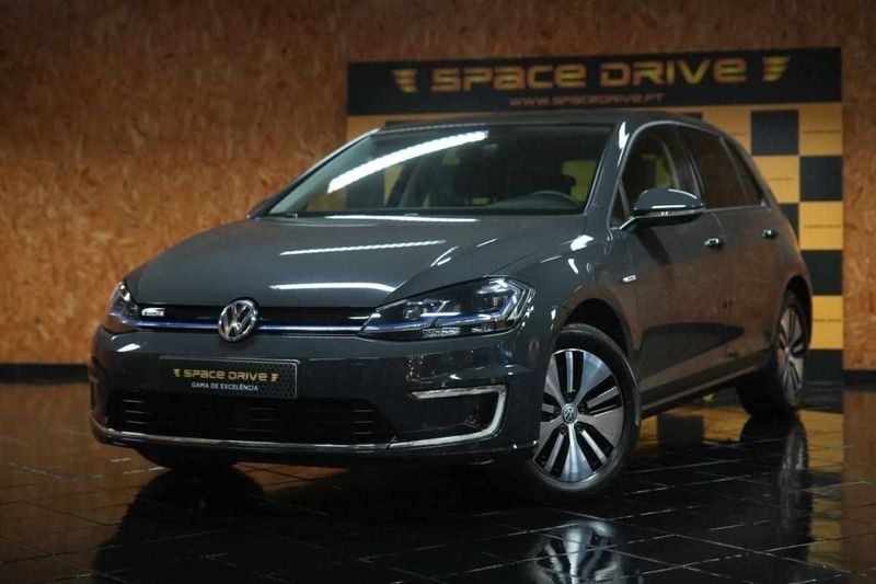 Cinzento Usado 2018 VW e-Golf Citadino | € 21.900 - Imagem 1/4