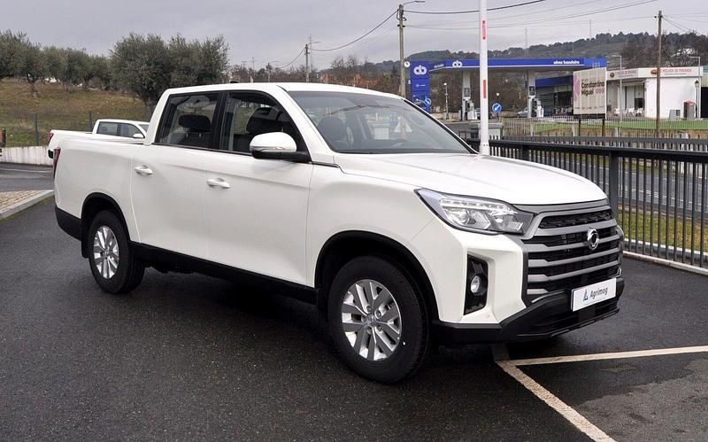 Novo Ssangyong (KGM) Musso 202 HP (148 kW) 2025 Branco SUV