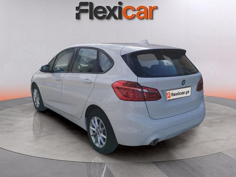 Usado BMW 216 Advantage 116 HP (85 kW) 2018 Branco Carrinha