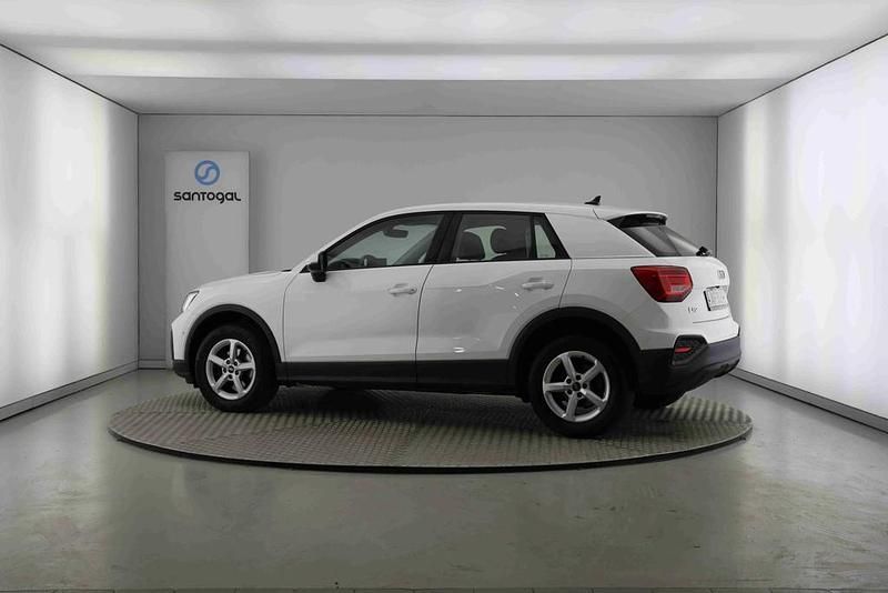 Usado Audi Q2 Comfort 150 HP (110 kW) 2021 Branco SUV