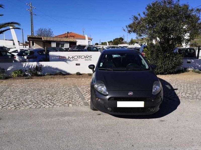 Cinza antracite Usado 2015 Fiat Punto Easy Citadino | € 8.799 (Caro) - Imagem 1/4