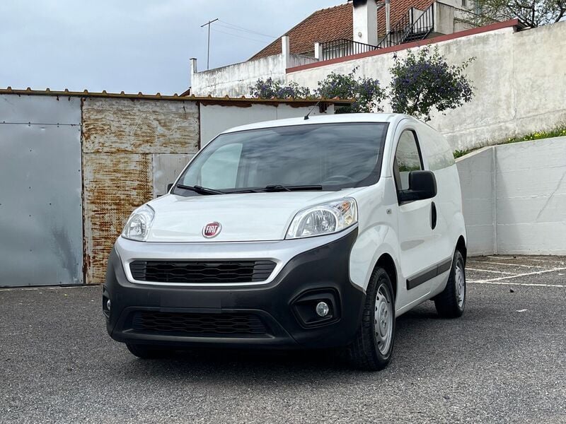 Usado Fiat Fiorino 95 HP (69 kW) 2018 Branco Monovolume