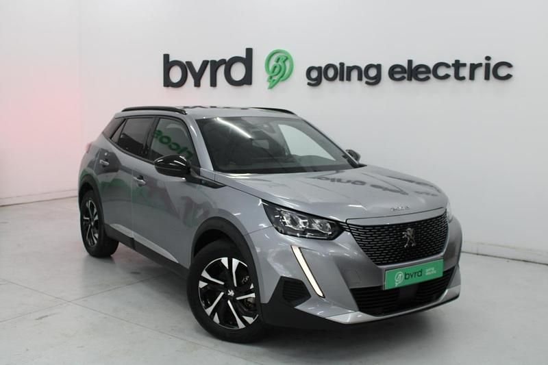 Usado Peugeot e-2008 Allure 100 kW (136 HP) 2023 Cinza SUV