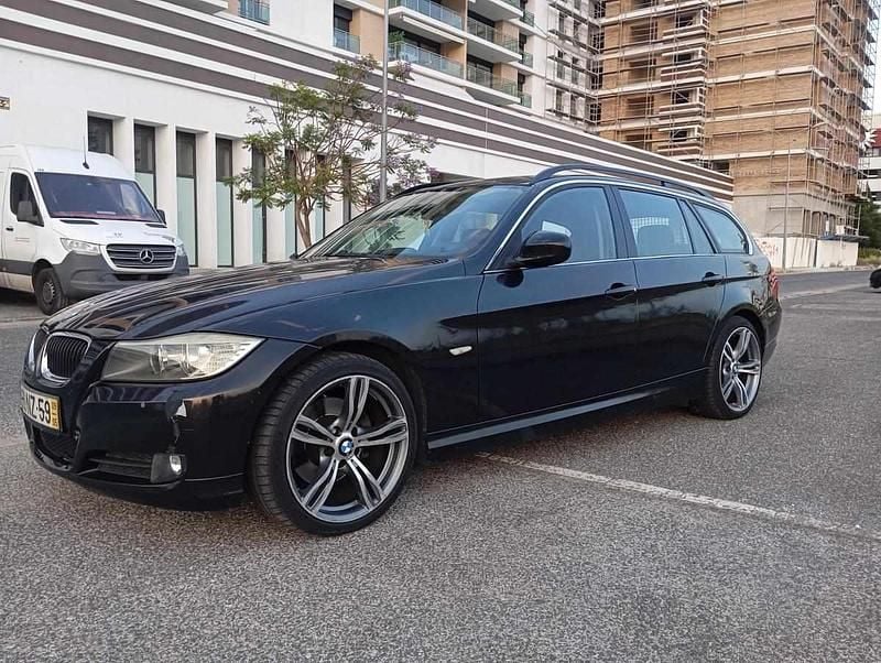 Preto Usado 2009 BMW 320 Sedan | € 7.750 (Super Preço) - Imagem 1/4