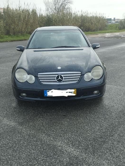 Usado 2002 Mercedes C220 Coupé | € 6.200 (Preço justo) - Imagem 1/4