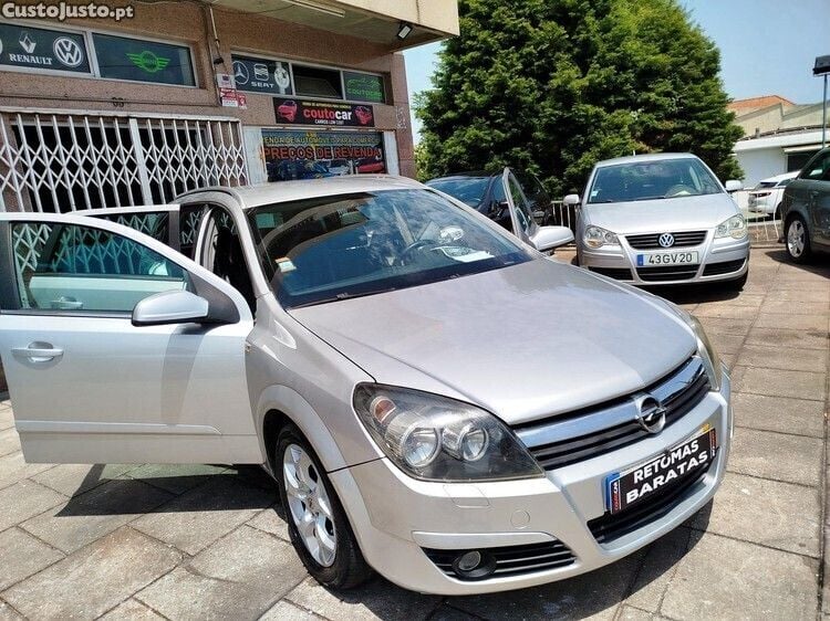 Cinza Usado 2004 Opel Astra Carrinha | € 2.599 (Bom preço) - Imagem 1/1