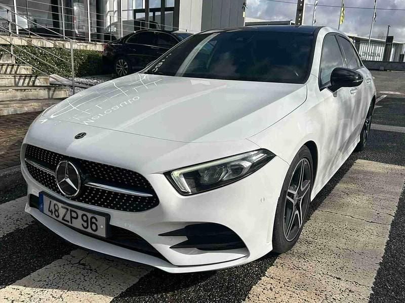 Usado Mercedes 180 116 HP (85 kW) 2019 Branco Sedan