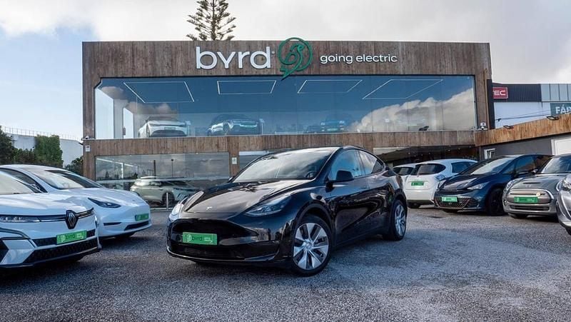 Preto Usado 2022 Tesla Model Y SUV | € 35.900 (Preço justo) - Imagem 1/4