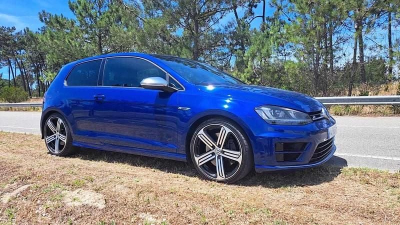 Azul Usado 2014 VW Golf VII R | € 30.000 - Imagem 1/4