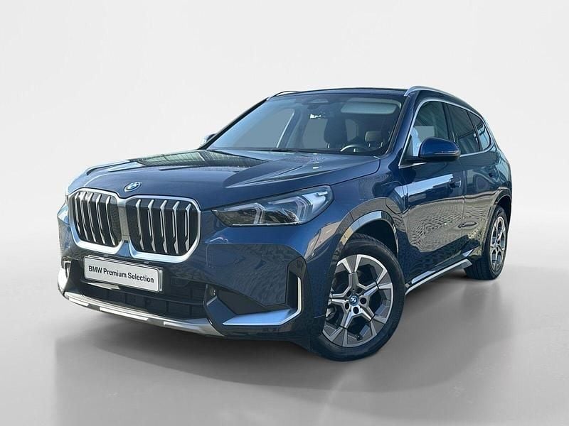 Azul Usado 2025 BMW X1 SUV | € 52.500 - Imagem 1/4