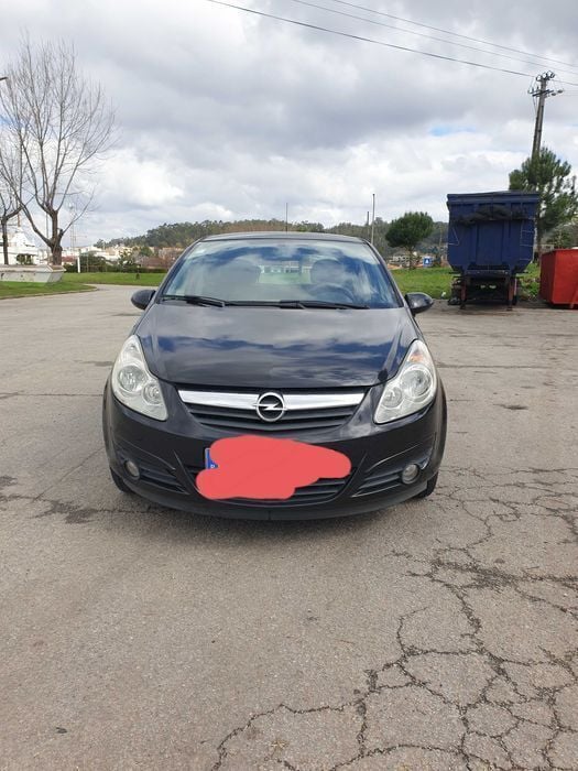 Usado 2010 Opel Corsa Sedan | € 6.000 (Preço elevado) - Imagem 1/4