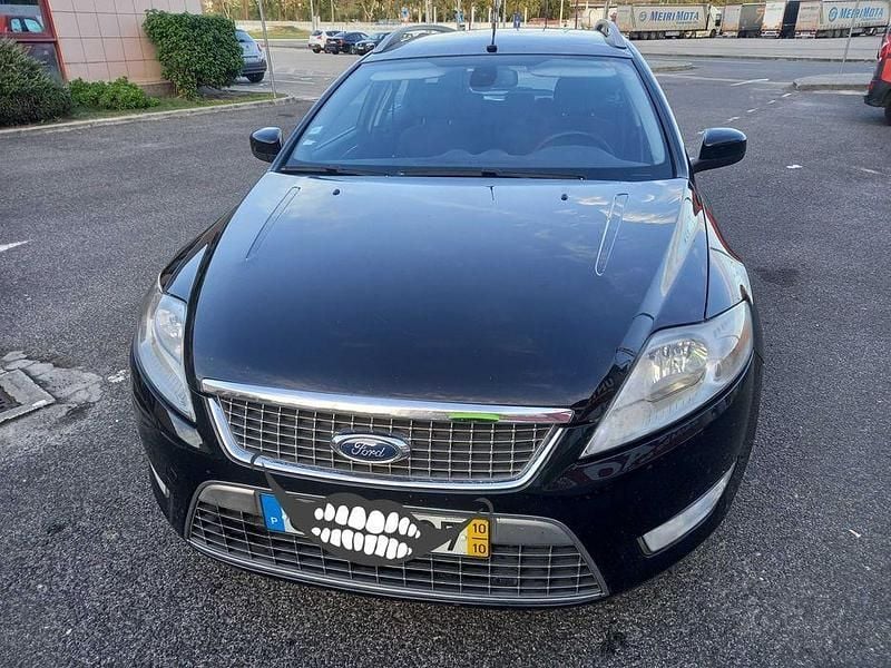 Usado Ford Mondeo Titanium 125 HP (91 kW) 2010 Carrinha