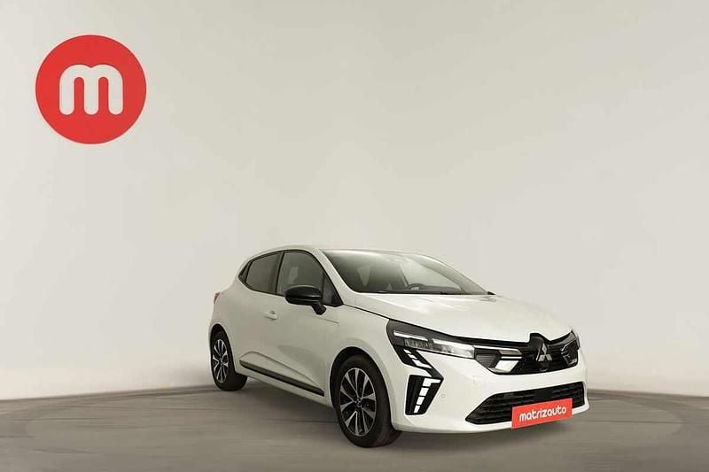 Branco Usado 2024 Mitsubishi Colt Invite | € 17.499 (Preço justo) - Imagem 1/4