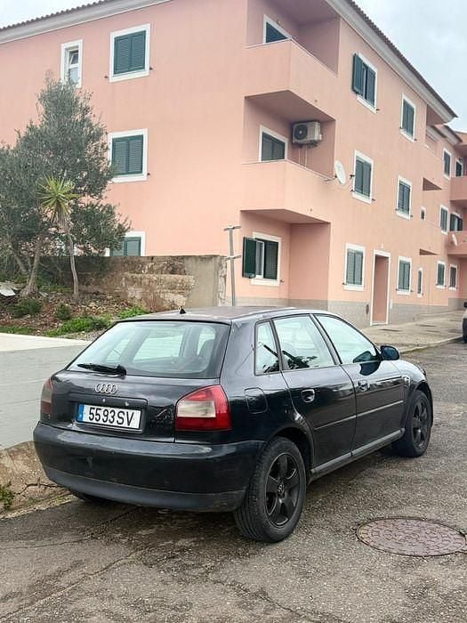 Usado Audi A3 130 HP (95 kW) 2002 Citadino