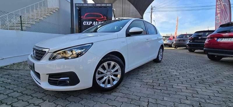 Usado Peugeot 308 110 HP (80 kW) 2018 Branco
