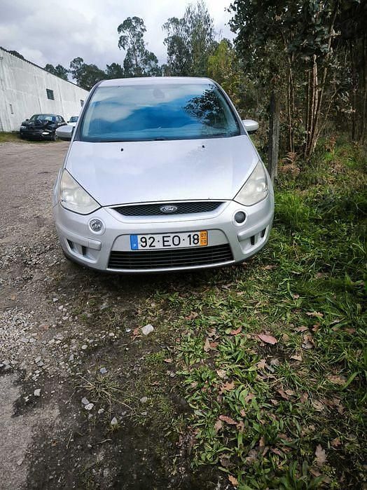 Usado Ford S-MAX S 125 HP (91 kW) 2007 Monovolume