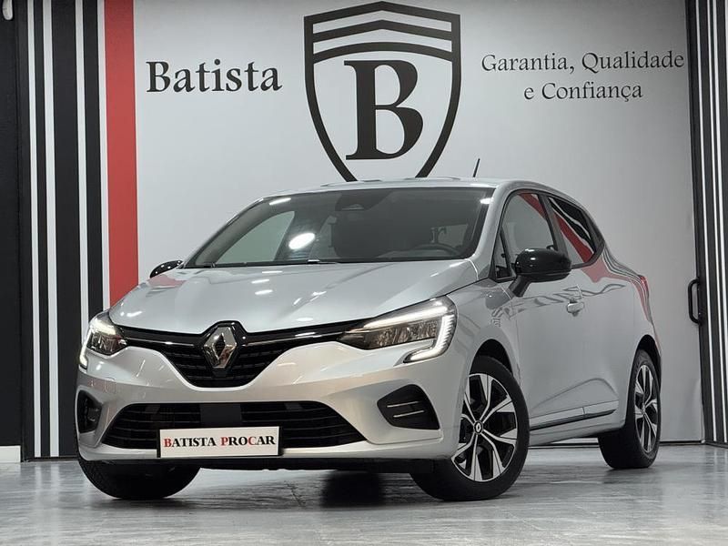 Usado Renault Clio V Evolution 90 HP (66 kW) 2022 Cinza