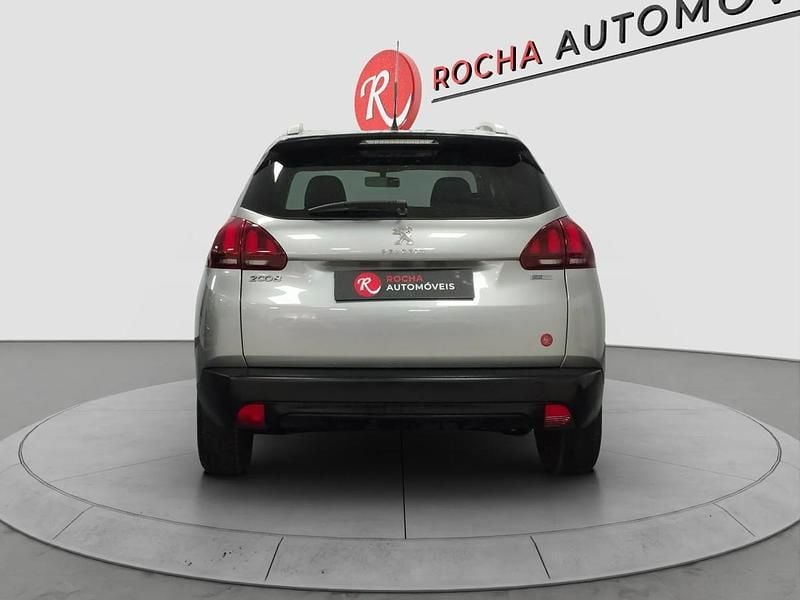 Usado Peugeot 2008 Signature Sky 110 HP (80 kW) 2019 Cinza SUV