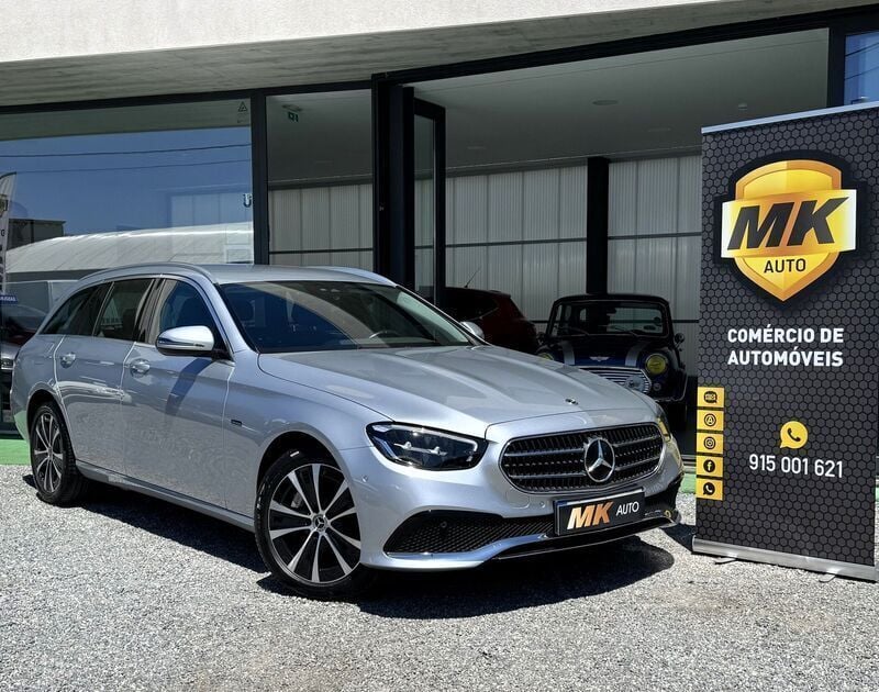 Cinza Usado 2021 Mercedes E300 Avantgarde Carrinha | € 31.000 (Bom preço) - Imagem 1/4