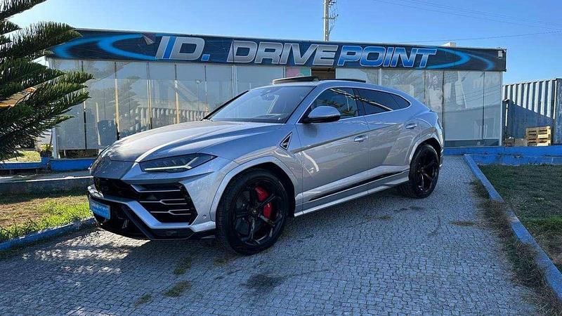 Cinza Usado 2021 Lamborghini Urus SUV | € 319.900 - Imagem 1/4