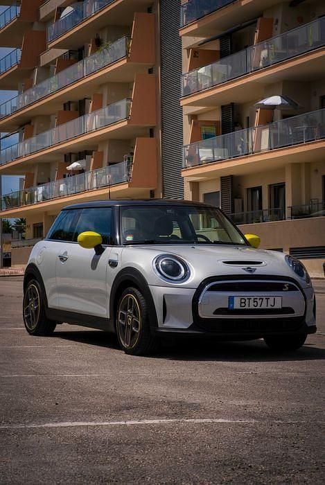 Usado 2021 Mini Cooper SE Citadino | € 20.500 (Preço justo) - Imagem 1/4