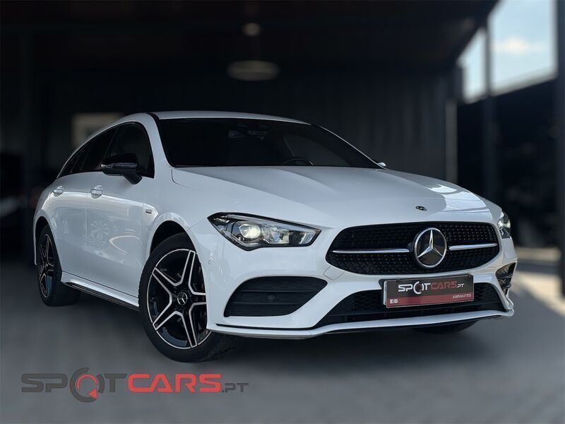 Branco Usado 2021 Mercedes CLA250 Shooting Brake AMG line Carrinha | € 29.750 - Imagem 1/4