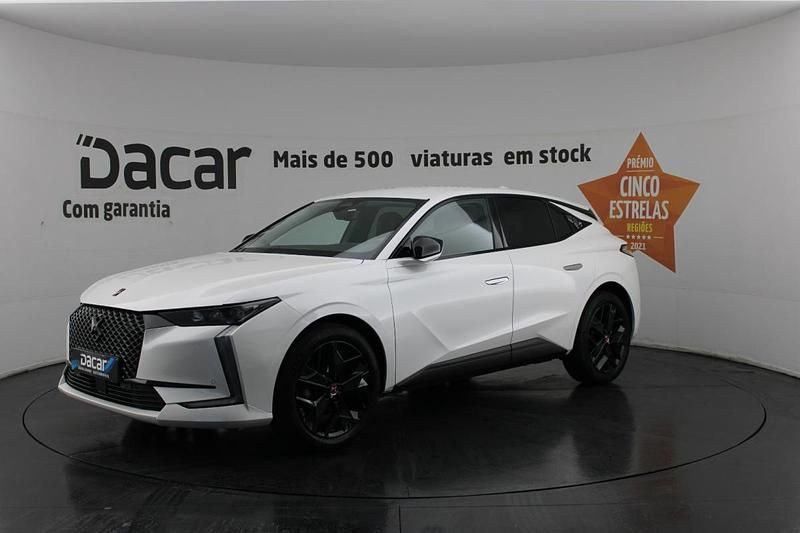 Usado DS Automobiles DS4 Performance 130 HP (95 kW) 2023 Branco SUV